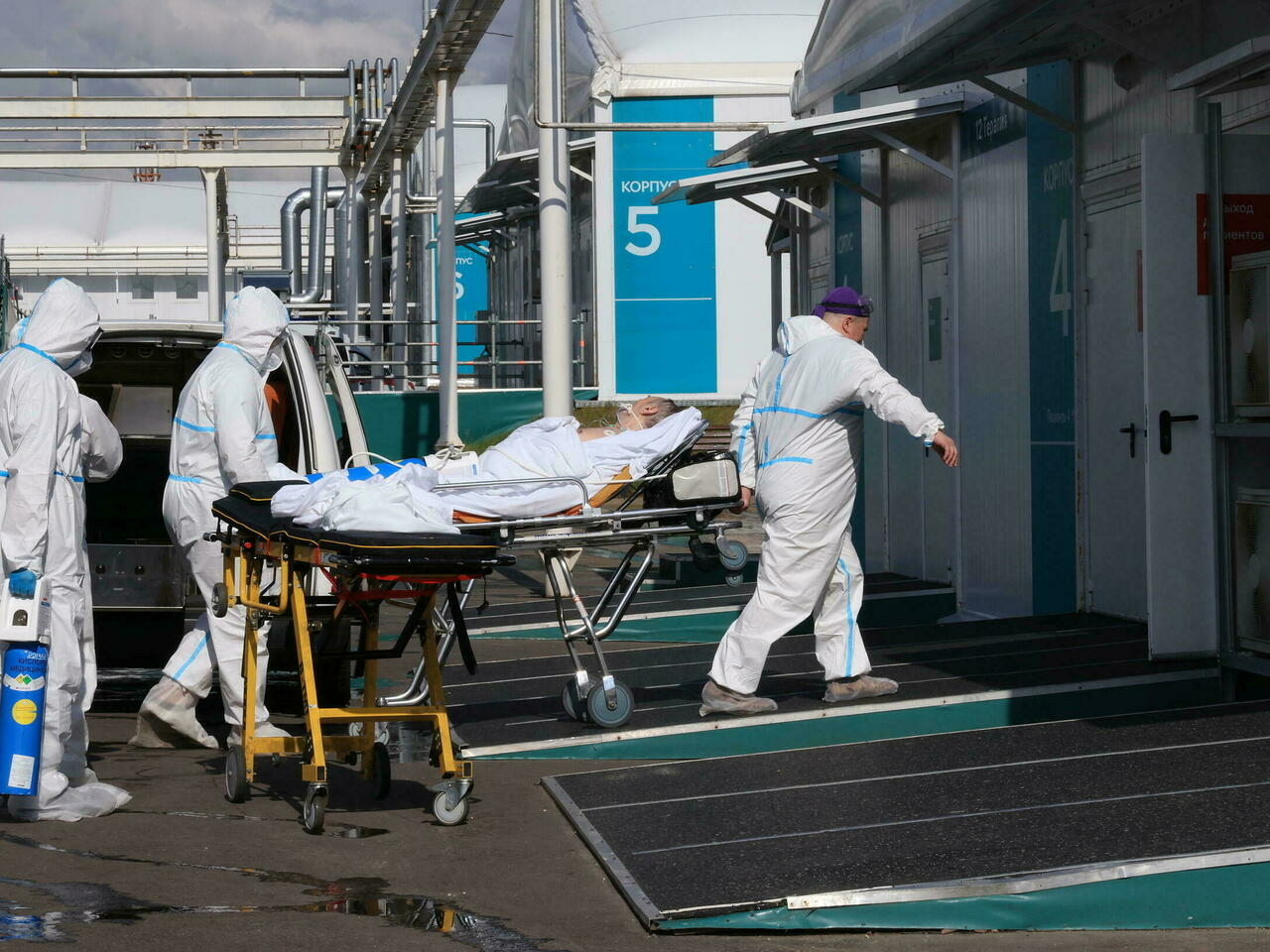 Por primera vez, Rusia superó los 1,000 muertos por COVID19 en un día por-primera-vez-rusia-supero-los-1000-muertos-por-covid19-en-un-dia